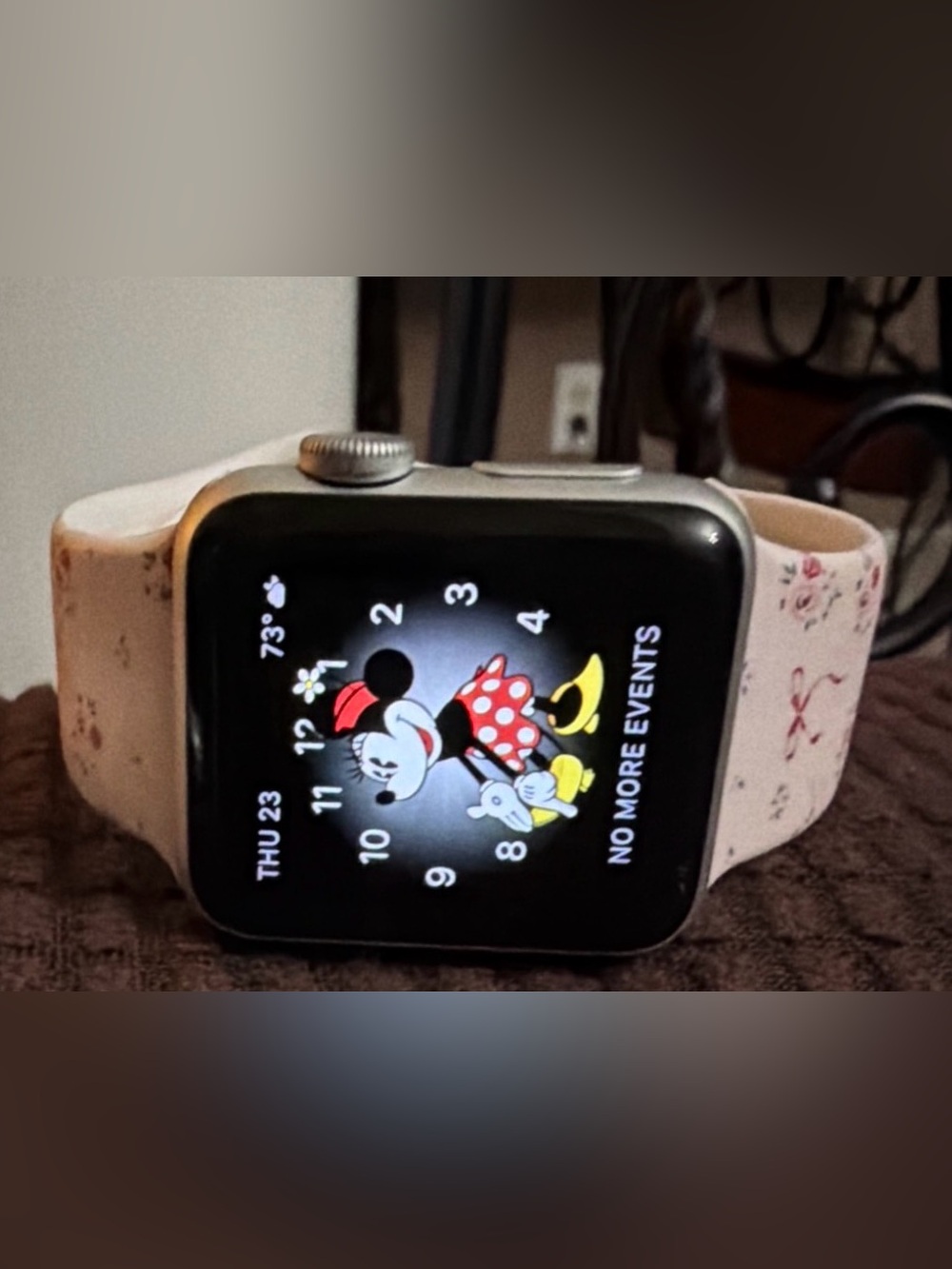 Apple Watch Series 3 silver 38MM - Picture 5 of 6